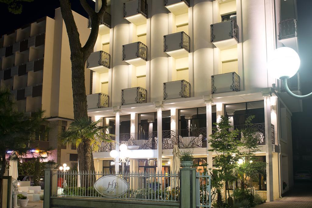 Hotel Baby B&B มิลาโน แมริตทิมา ภายนอก รูปภาพ