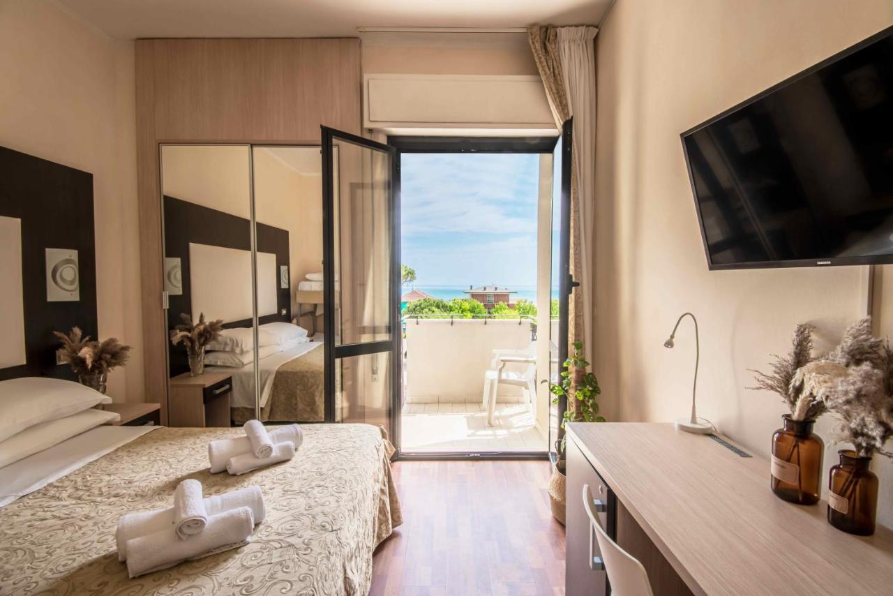 Hotel Baby B&B มิลาโน แมริตทิมา ภายนอก รูปภาพ