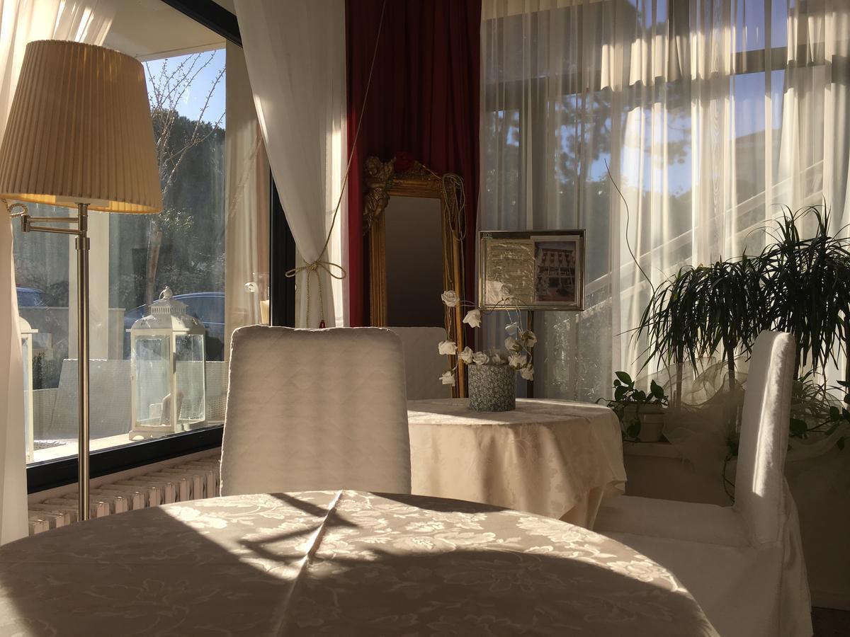 Hotel Baby B&B มิลาโน แมริตทิมา ภายนอก รูปภาพ